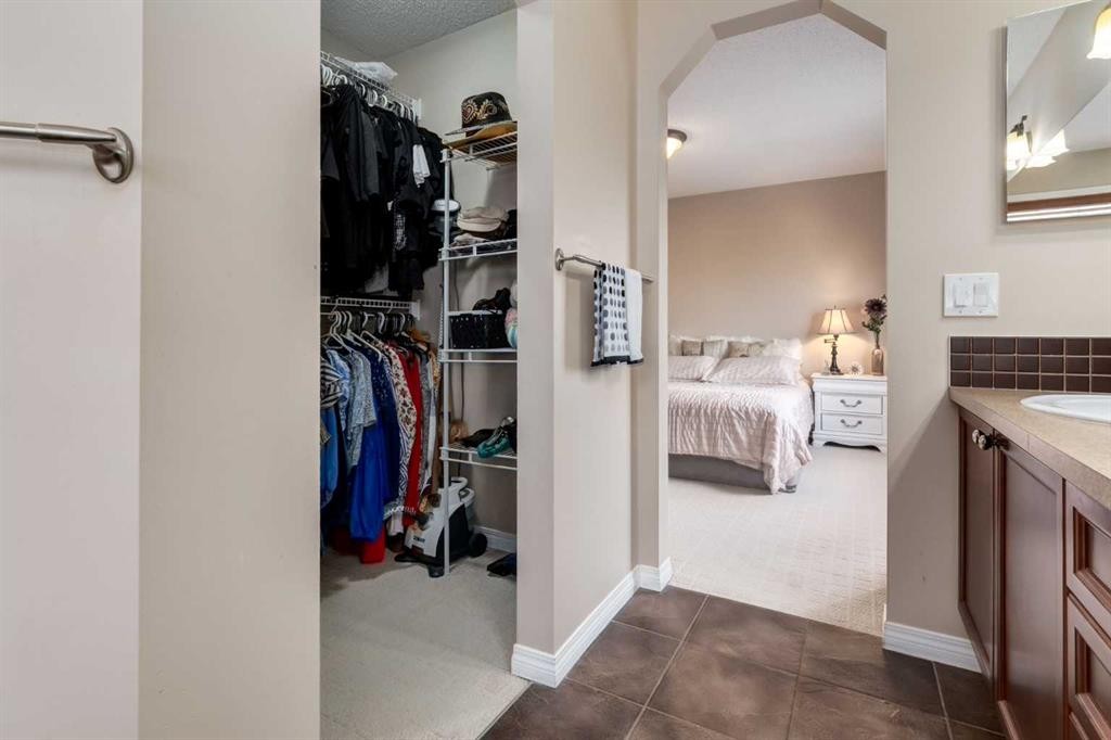 82 Everglen Crescent Sw, Calgary, AB - Indoor