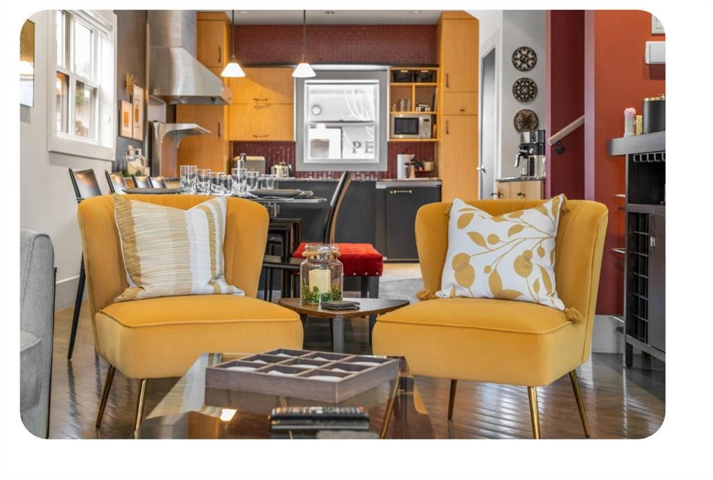 714 7 Avenue Ne, Calgary, AB - Indoor