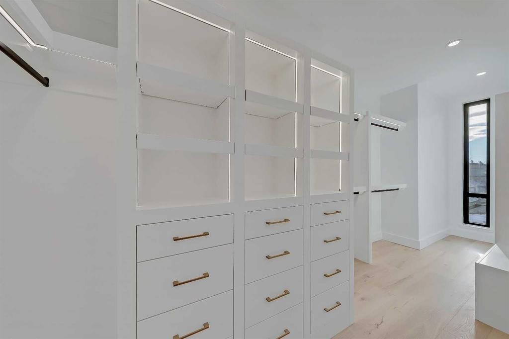 2008 8 Avenue Se, Calgary, AB - Indoor