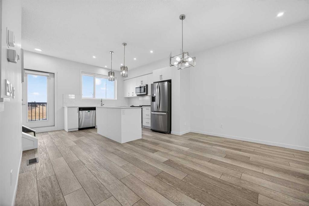 882 Cornerstone Boulevard Ne, Calgary, AB - Indoor Photo Showing Kitchen With Upgraded Kitchen