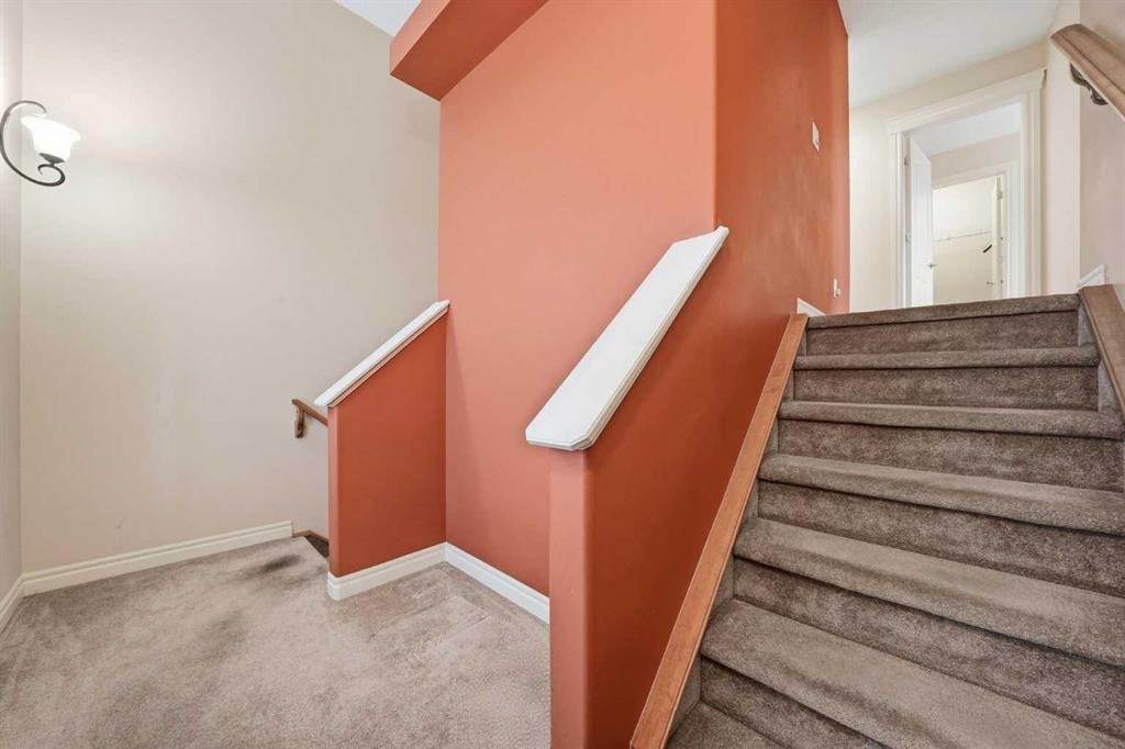 27 Saddleland Way Ne, Calgary, AB - Indoor Photo Showing Other Room
