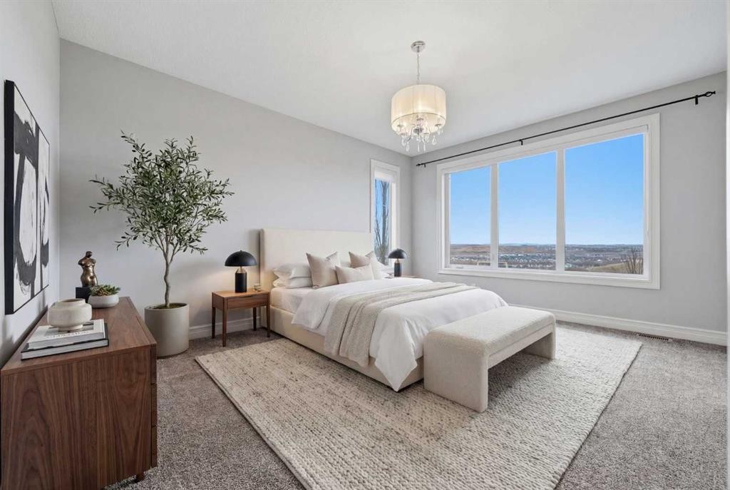 113 Cranarch Common Se, Calgary, AB - Indoor Photo Showing Bedroom