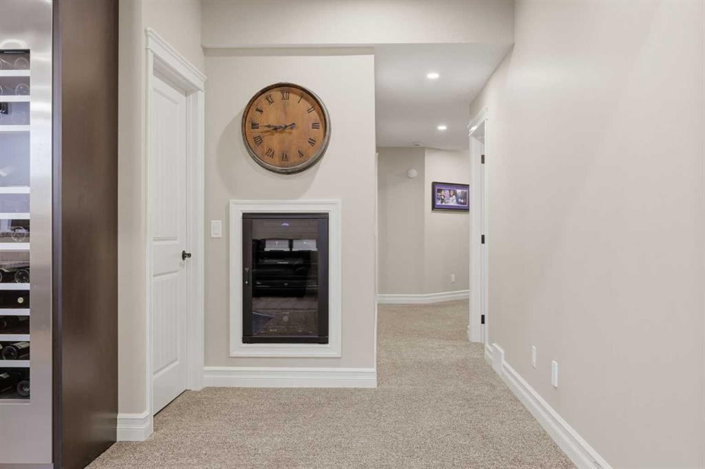 113 Cranarch Common Se, Calgary, AB - Indoor Photo Showing Other Room