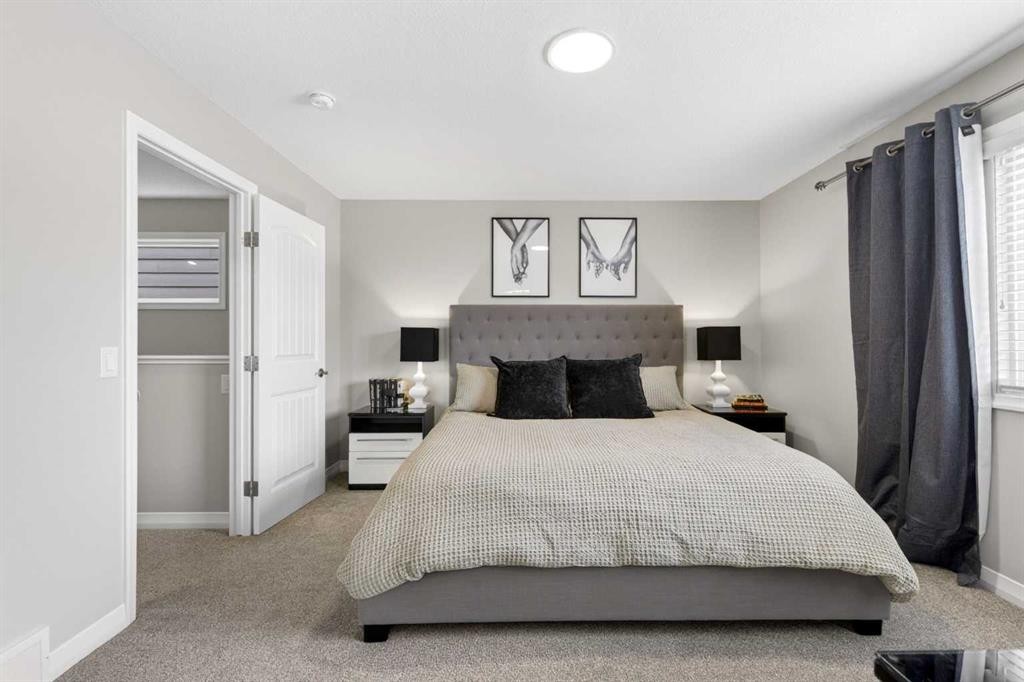 261 Masters Road Se, Calgary, AB - Indoor Photo Showing Bedroom