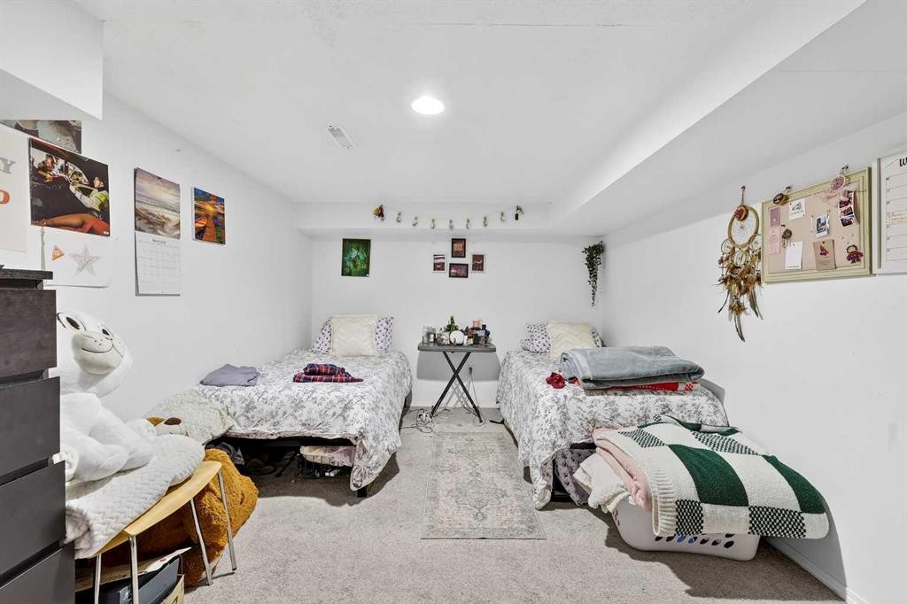 236 Mckerrell Way Se, Calgary, AB - Indoor Photo Showing Bedroom