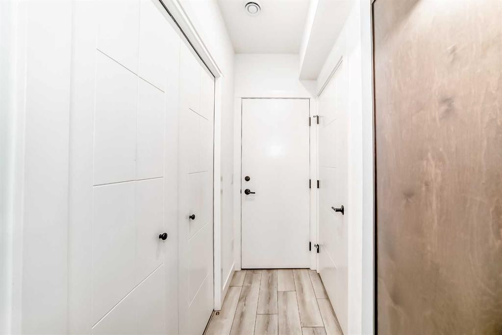 357 Calhoun Common Ne, Calgary, AB - Indoor Photo Showing Other Room