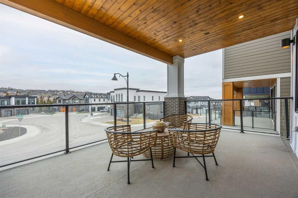 80 Timberline Way Sw, Calgary, AB - Outdoor With Exterior