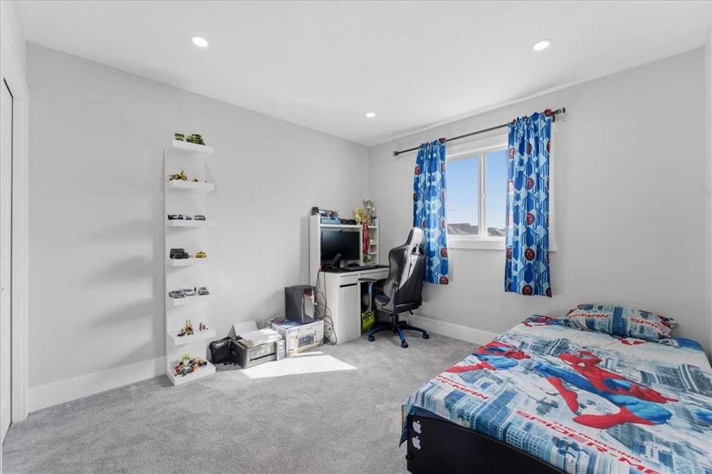 73 Saddleland Close Ne, Calgary, AB - Indoor Photo Showing Bedroom