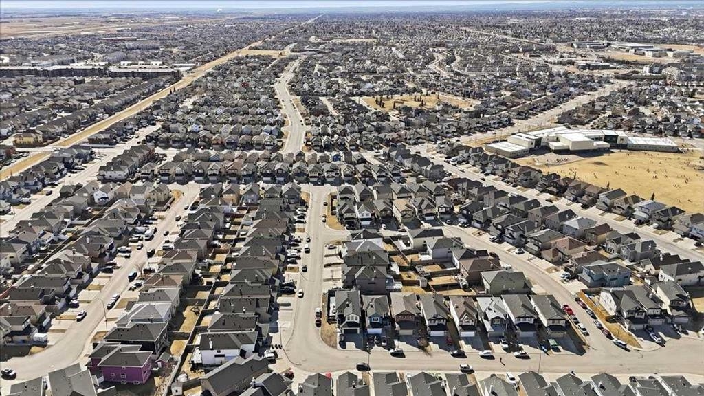 73 Saddleland Close Ne, Calgary, AB - Outdoor With View