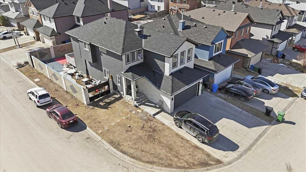 73 Saddleland Close Ne, Calgary, AB - Outdoor