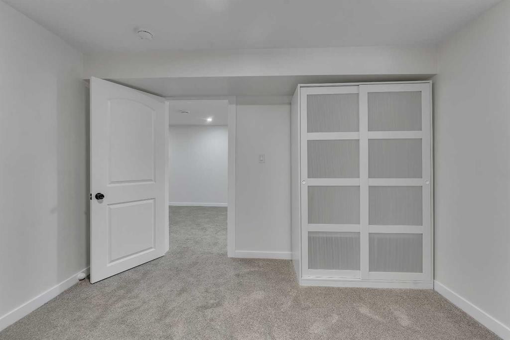 4824 Claret Street Nw, Calgary, AB - Indoor Photo Showing Other Room