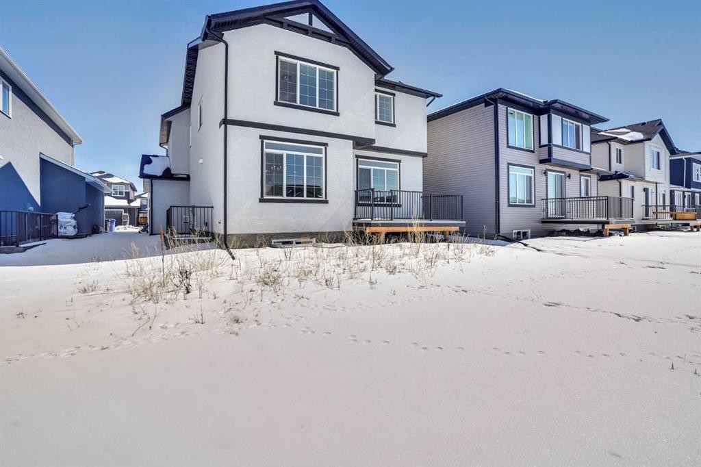 230 Kinniburgh Loop, Chestermere, AB - Outdoor