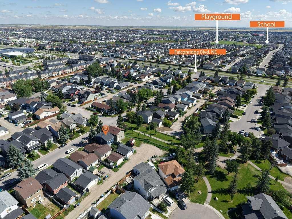 67 Martinwood Road Ne, Calgary, AB - Outdoor With View