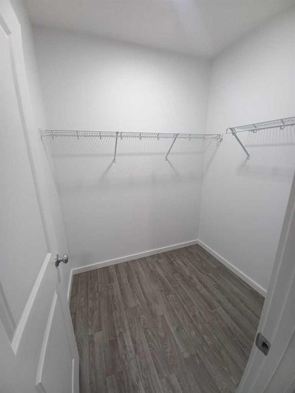 42 Heirloom Manor Se, Calgary, AB - Indoor With Storage