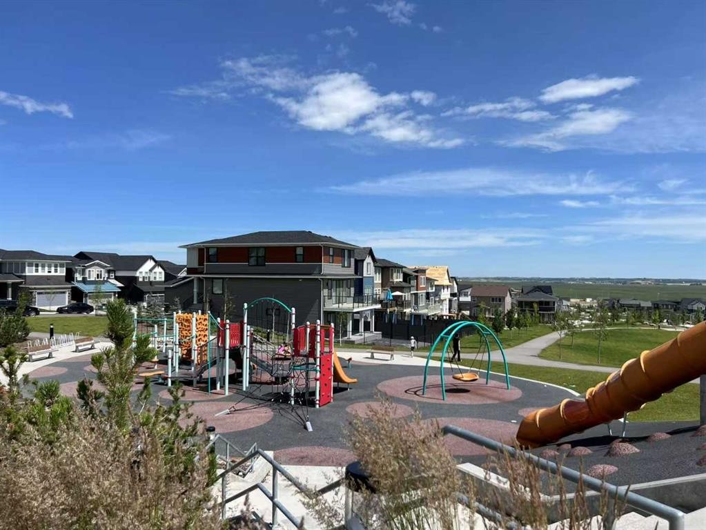 80 Howse Manor Ne, Calgary, AB - Outdoor With View