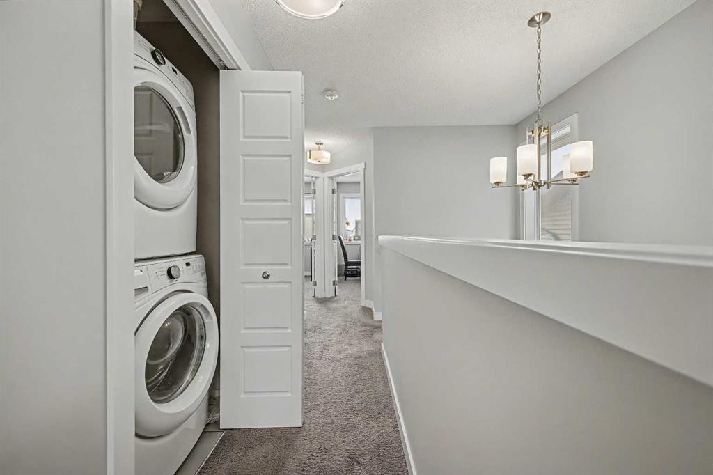 38 Sage Bluff Gate Nw, Calgary, AB - Indoor Photo Showing Laundry Room