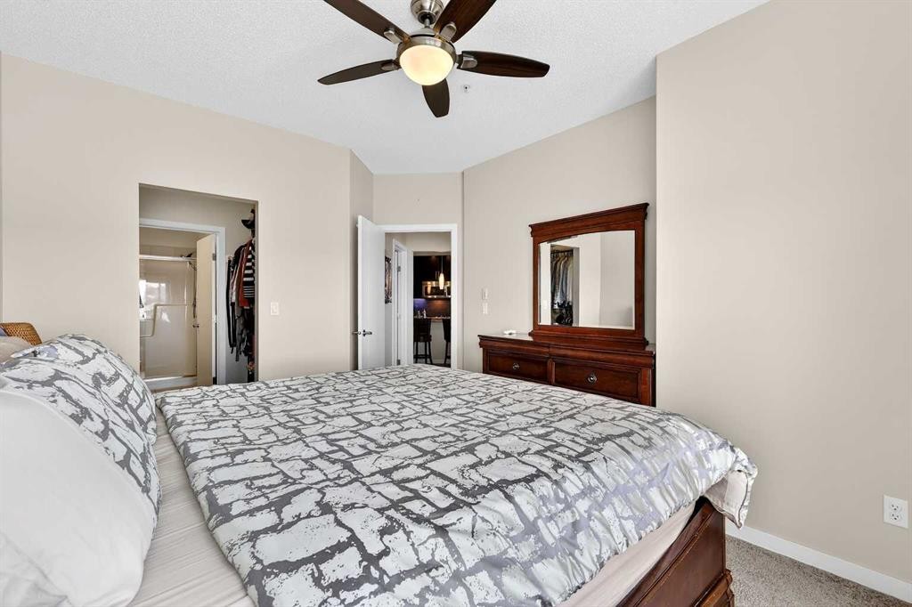 308-402 Marquis Lane Se, Calgary, AB - Indoor Photo Showing Bedroom