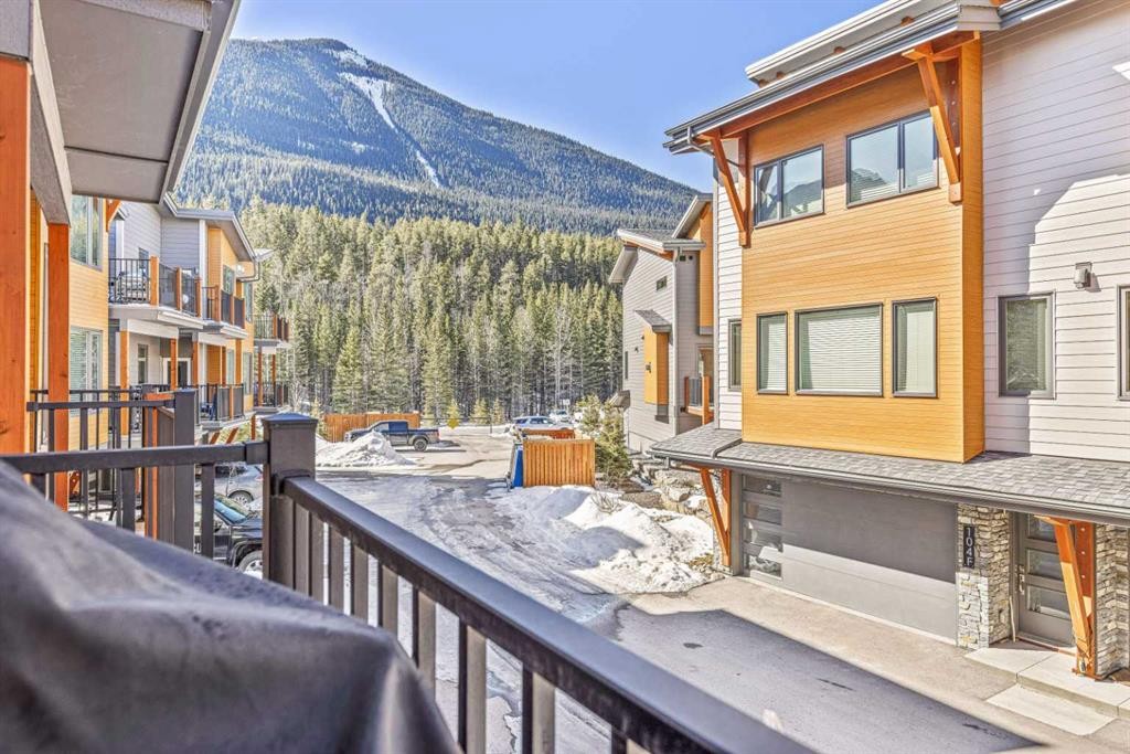 201G-1101 Three Sisters Parkway, Canmore, AB - Outdoor
