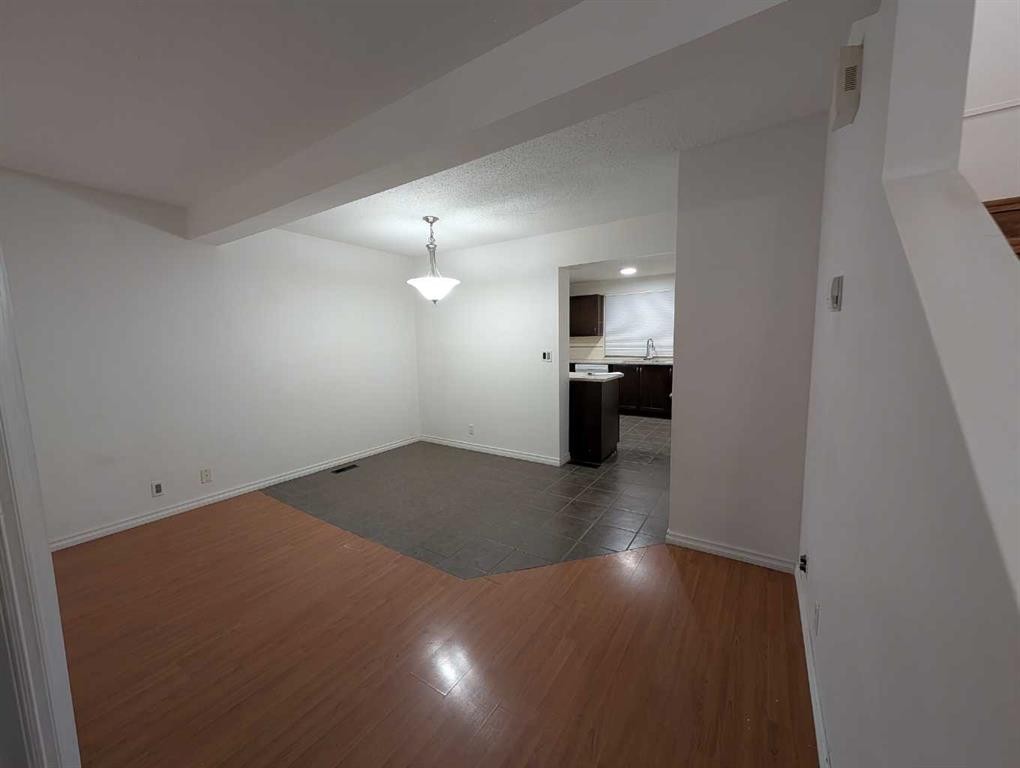 114 Castledale Way Ne, Calgary, AB - Indoor Photo Showing Other Room