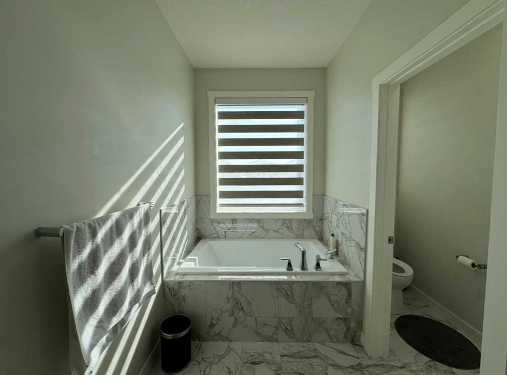 628 Cornerstone Boulevard Ne, Calgary, AB - Indoor Photo Showing Bathroom