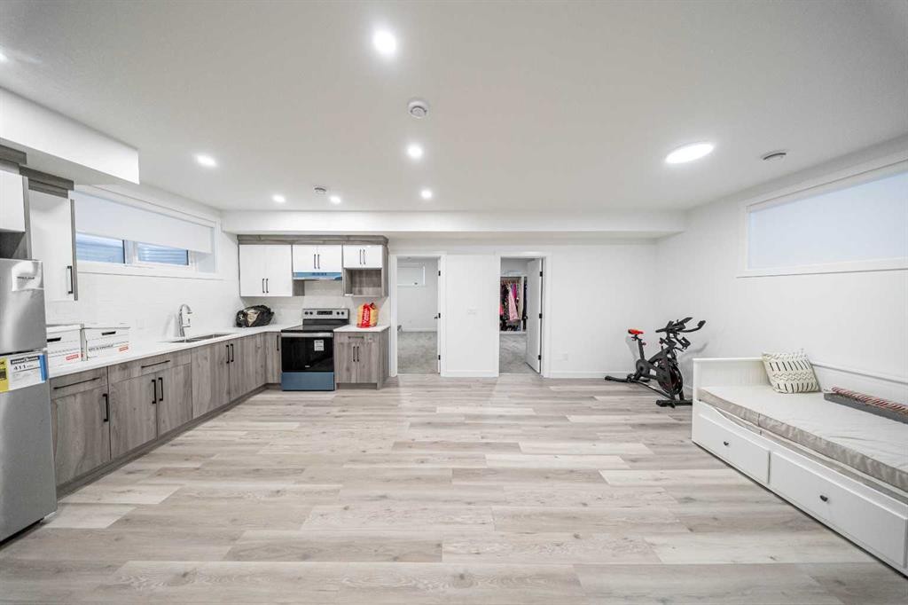 123 Saddlecrest Grove Ne, Calgary, AB - Indoor