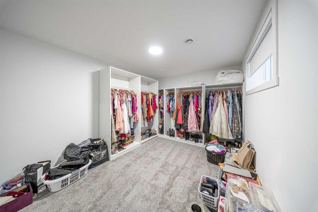 123 Saddlecrest Grove Ne, Calgary, AB - Indoor With Storage