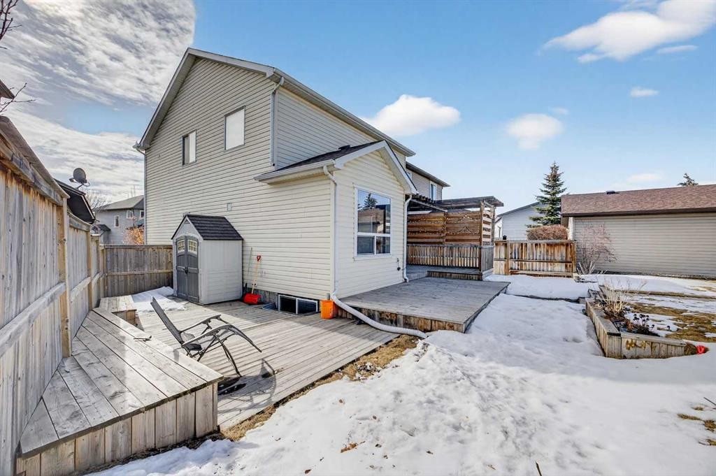 340 Prestwick Terrace Se, Calgary, AB - Outdoor With Exterior