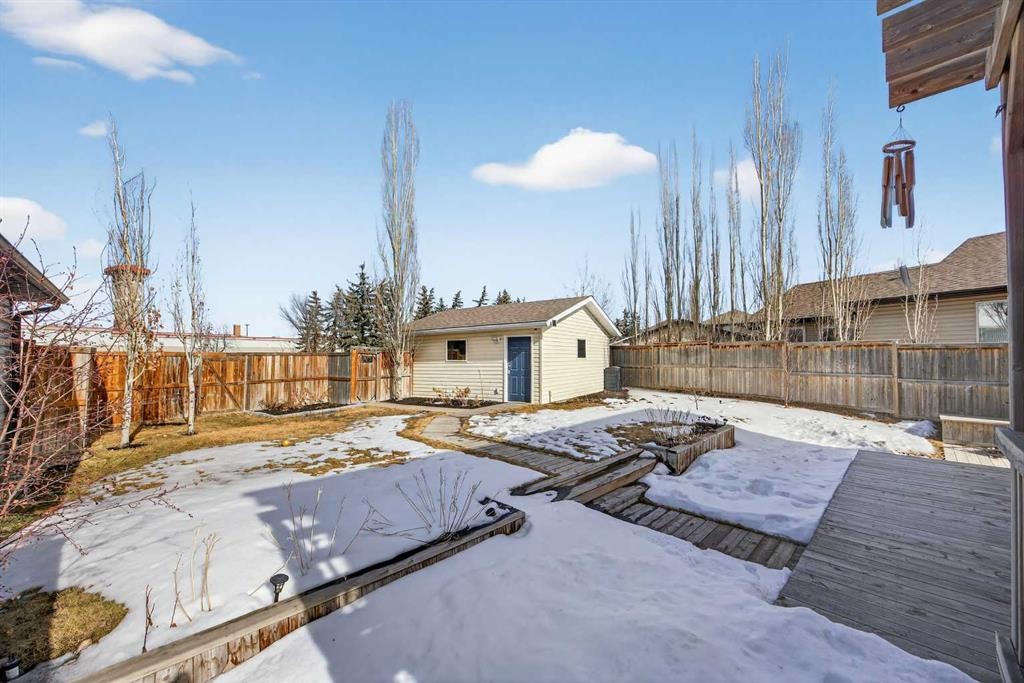 340 Prestwick Terrace Se, Calgary, AB - Outdoor