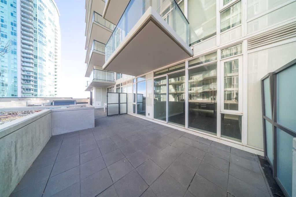 706-1188 3 Street Se, Calgary, AB - Outdoor