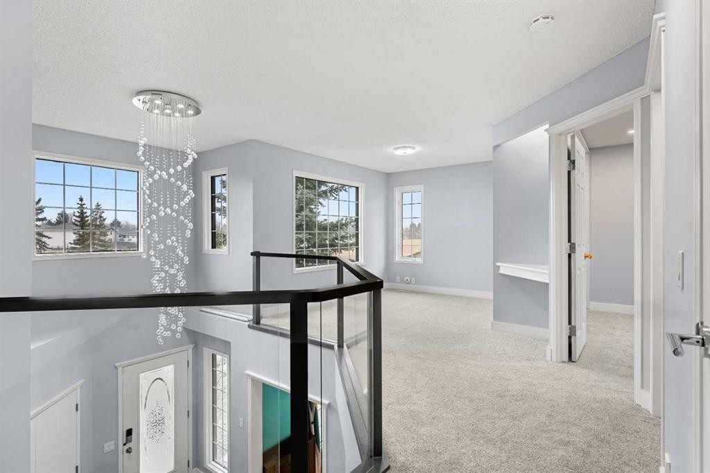 48 Douglas Park Boulevard Se, Calgary, AB - Indoor Photo Showing Other Room