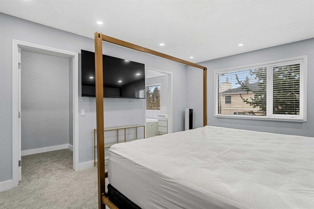 48 Douglas Park Boulevard Se, Calgary, AB - Indoor Photo Showing Bedroom