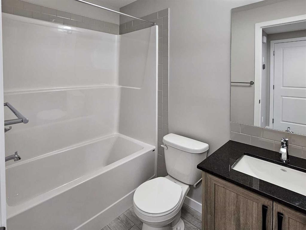 60 Herron Walk Ne, Calgary, AB