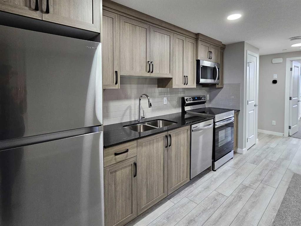 60 Herron Walk Ne, Calgary, AB