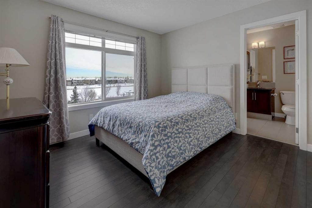 147 Panatella Hill, Calgary, AB - Indoor Photo Showing Bedroom