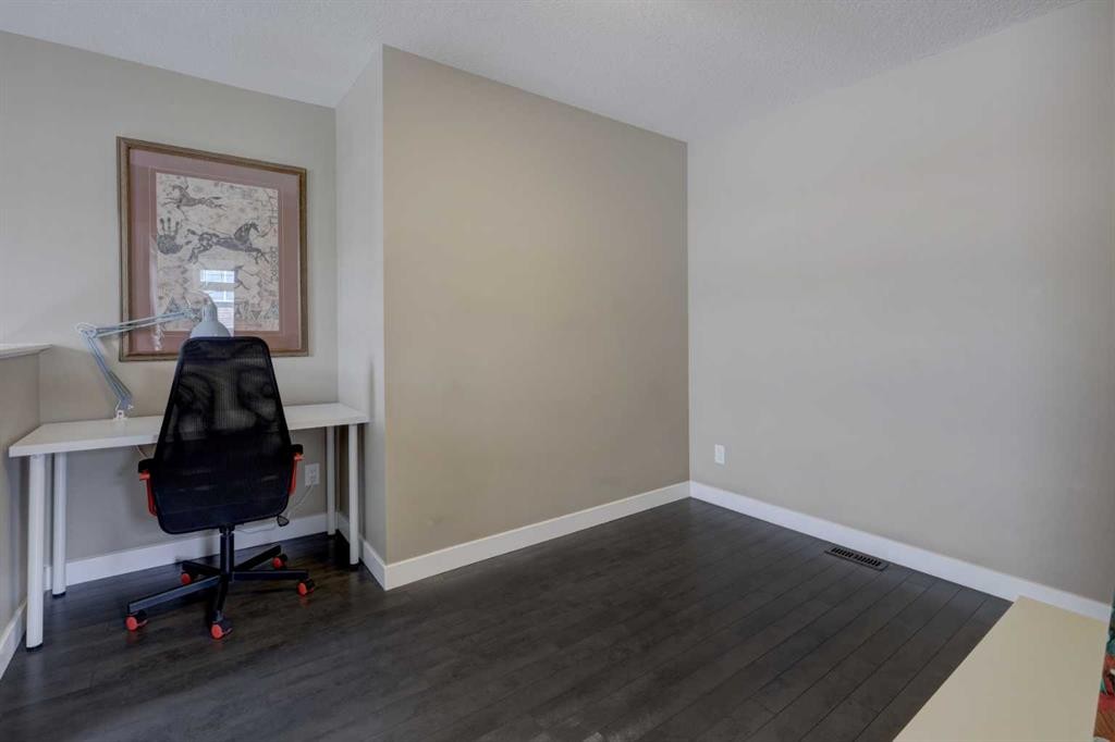 147 Panatella Hill, Calgary, AB - Indoor