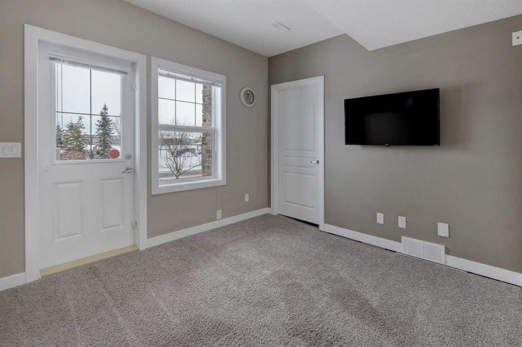 147 Panatella Hill, Calgary, AB - Indoor Photo Showing Other Room
