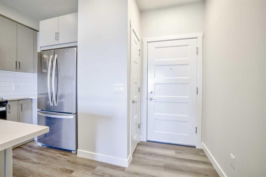 107-55 Wolf Hollow Crescent Se, Calgary, AB - Indoor