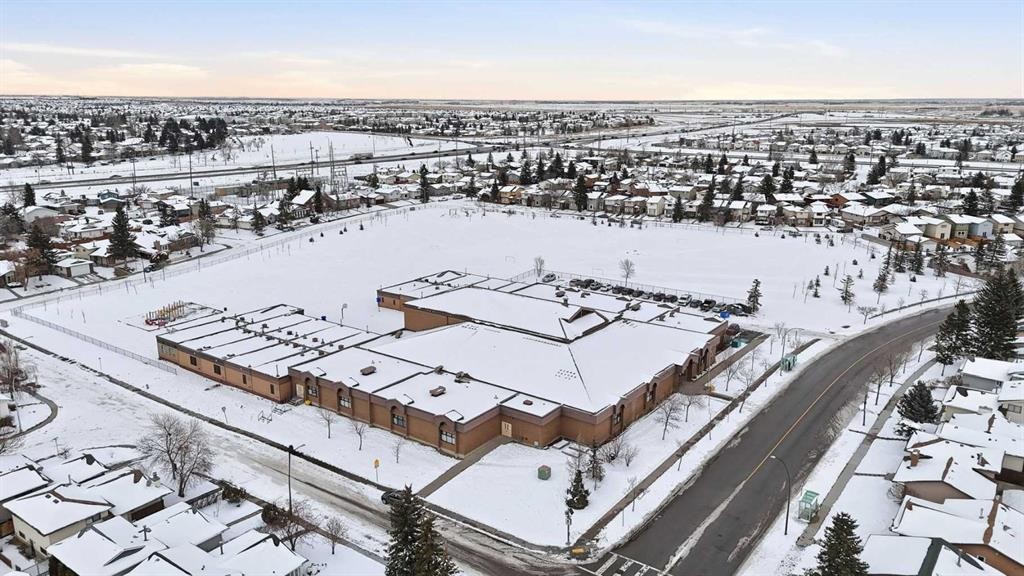 151 Templevale Place Ne, Calgary, AB - Outdoor With View