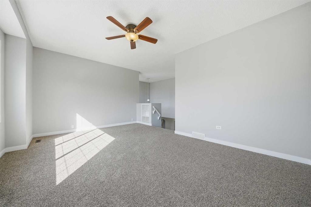 83 Cranfield Crescent Se, Calgary, AB - Indoor Photo Showing Other Room