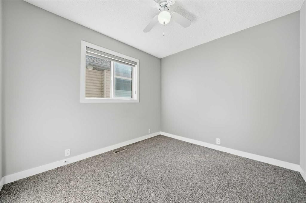 83 Cranfield Crescent Se, Calgary, AB - Indoor Photo Showing Other Room