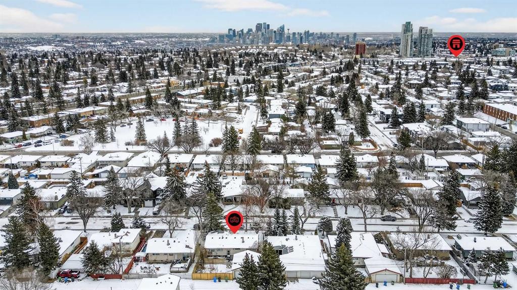 33 Warwick Drive Sw, Calgary, AB - Outdoor With View