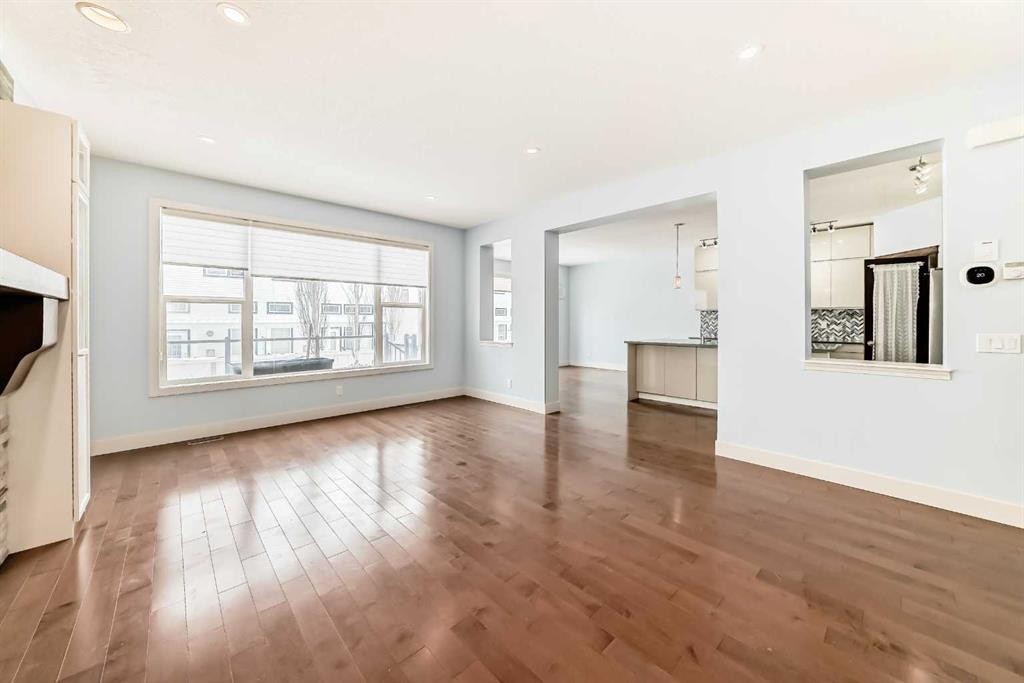 331 Royal Oak Heath Nw, Calgary, AB - Indoor Photo Showing Other Room