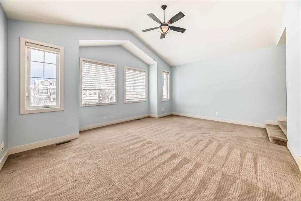 331 Royal Oak Heath Nw, Calgary, AB - Indoor Photo Showing Other Room