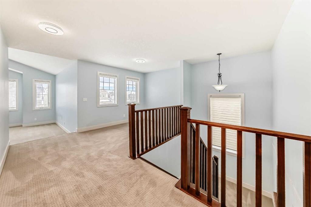 331 Royal Oak Heath Nw, Calgary, AB - Indoor Photo Showing Other Room