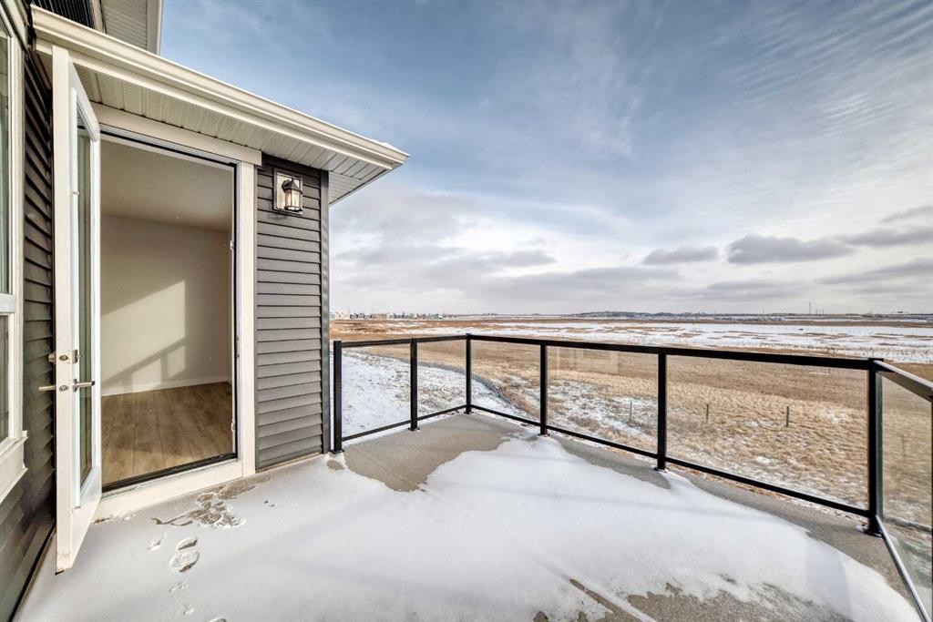 100 Corner Glen Manor Ne, Calgary, AB - Outdoor With Exterior