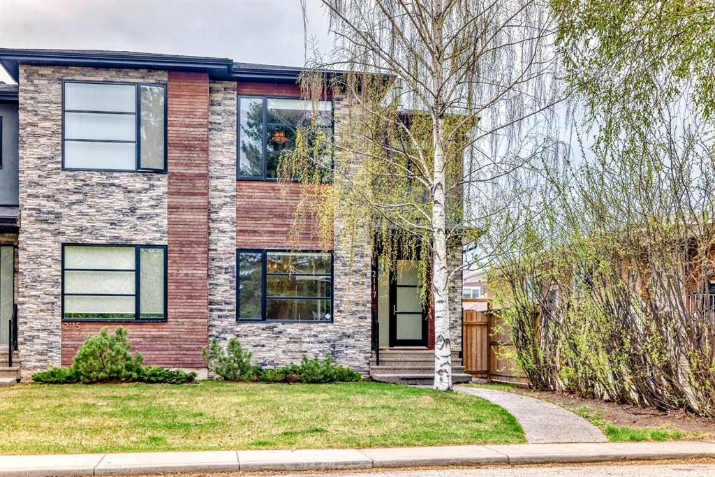 2117 51 Avenue Sw, Calgary, AB - Outdoor