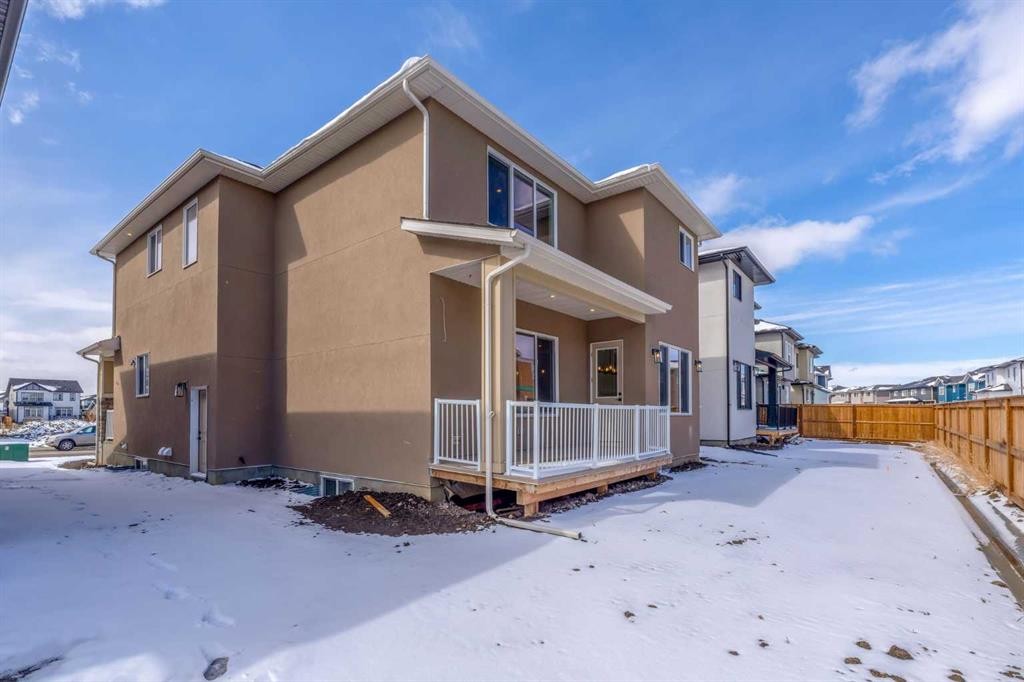 223 Kinniburgh Loop, Chestermere, AB - Outdoor