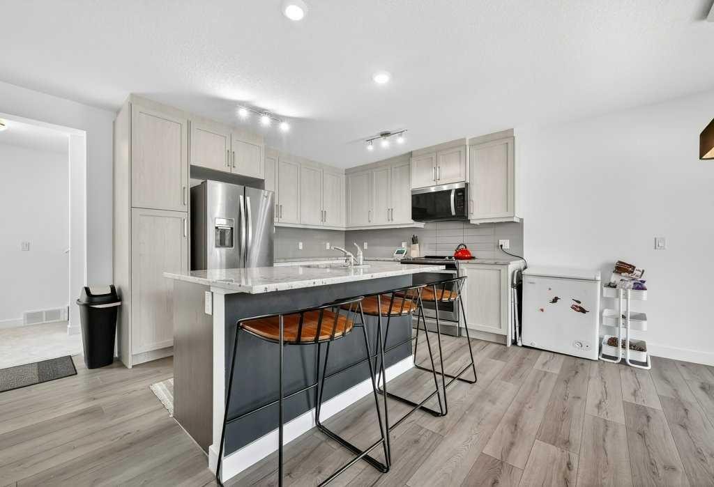 516 Sage Hill Grove Nw, Calgary, AB - Indoor Photo Showing Kitchen With Stainless Steel Kitchen