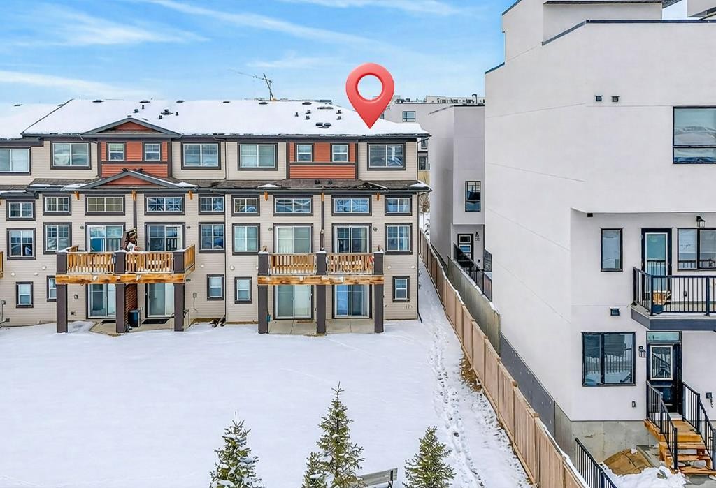 516 Sage Hill Grove Nw, Calgary, AB - Outdoor With Facade