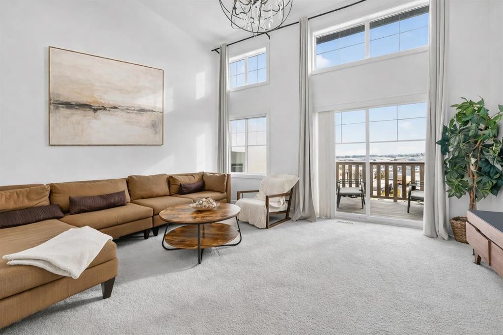 516 Sage Hill Grove Nw, Calgary, AB - Indoor Photo Showing Living Room